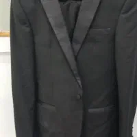 کت وشلوار درحد نو یکی دوبار بیشتر پوشیده نشده