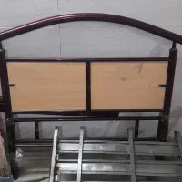 تخت خواب یک نفره