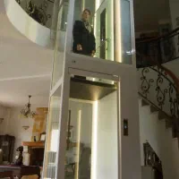 کارگر اسانسور