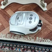 جاروبرقی مخزن دار نمایشگر لمسی