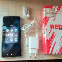 گوشی رد تون L10 در حد آکبند