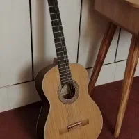 گیتار mv4 وفائی در حد نو