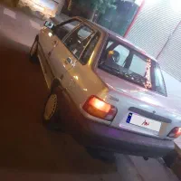 پراید نقره‌ای