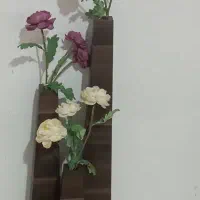 گل وگلدان