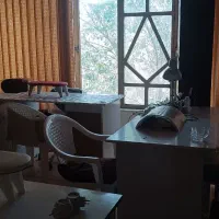 نیازمند مربی و ناخنکار / اجاره لاین ناخن