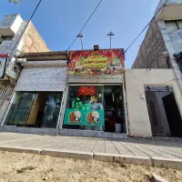 ویلایی کلنگی  واقع در بهترین نقطه مشهد مقدس