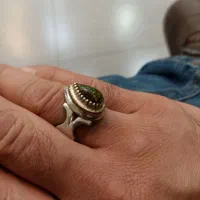 انگشتر دست ساز اوپال