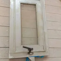 پنجره آلمینیومی