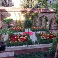 خدمات باغبانی مرتب سازی باغچه بیل زنی کودهی علفزنی