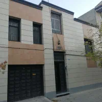 خانه ویلایی 250 متر شبنم یک