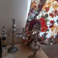یک جفت شمعدان قدیمی