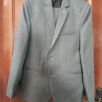 چند عدد کت مردانه