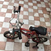 دوچرخه۱۲|دوچرخه، اسکیت، اسکوتر|قم, چهل درخت‎|دیوار