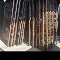 با نصاب حرفه ای آکاردیونی جدید جوشکاری درب استاتیک|مصالح و تجهیزات ساختمان|تهران, شهرک رضویه|دیوار