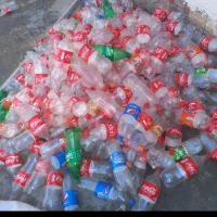 ضایعات بطری نوشابه فقط
