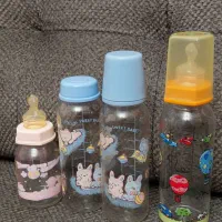 ۴ عدد شیشه شیر نوزاد