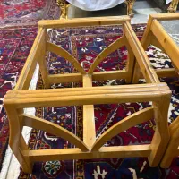 ۲ عدد میز عسلی،سالم فقط یکی شیشه نداره