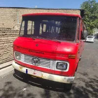 مینی بوس