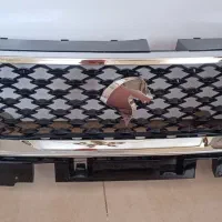 جلو پنجره تارا.چراغ عقب تارا