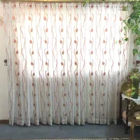 ۲ عدد پرده قد ۲متر و ۳۵ با عرض ۲مترو ۱۰