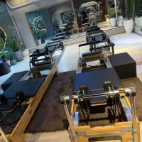 کلاس های پیلاتس ریفورمر در باشگاه پرداد سعادت آباد