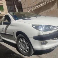 ۲۰۶sd v8سفید مدل ۹۵