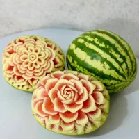 حکاکی هندوانه شب یلدا