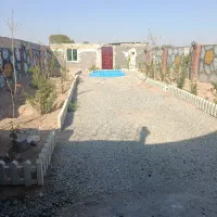 درخت-کاری-شده-باغچه-چهار-دیواری-شده