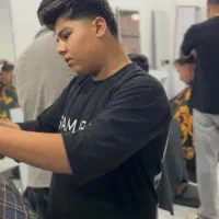 آکادمی آرایشگری کاسپین هنرجو می‌پذیرد