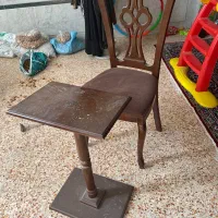 صندلی و میز نماز