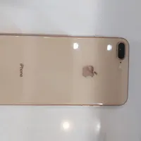 اپل iPhone 8 Plus با حافظهٔ ۶۴ گیگابایت