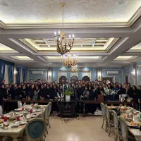 مشاور تلفنی در شرکت رو به رشد