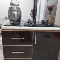 کابینت ام دی اف روکش های کلاس بهمراه هود در حد نو