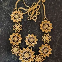 نیم ست و یه جفت گوشواره