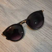 عینک آفتابی