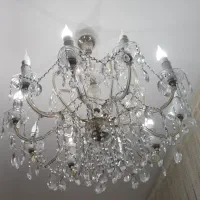 لوستر قدیمی ۱۰ شاخه ی بزرگ