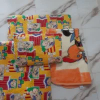 یه ست کامل کودک همراه با ملحفه