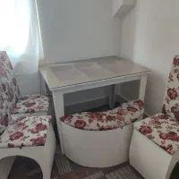 میز ناهارخوری چهارنفره
