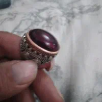 انگوشتر عتیقه نگین یاقوت اصل قرمز و گررنی یاقوته