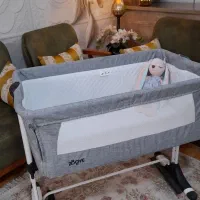 تخت کنار مادر zooye