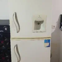 یخچال دونار نیمه فریز