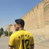 پیرهن هواداری فجر سپاسی|لباس|شیراز, بعثت|دیوار