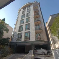 اپارتمان ۱۳۷ متری یوسف اباد