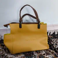 کیف|کیف، کفش، کمربند|ری, منصوریه منگل|دیوار