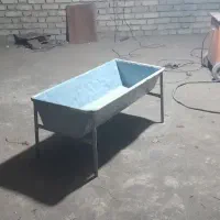 آخور وآبخوری گوسفند و گاو|حیوانات مزرعه|بهار, |دیوار