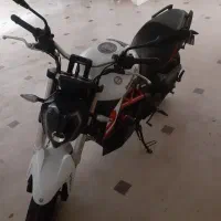 بنلی ۲سیلندر۳۰۰