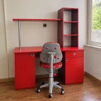میز تحریر و صندلی