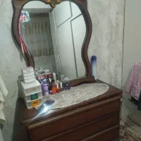 آینه و دراور در حد نو