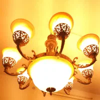 لوستر سلطنتی|لوستر و چراغ آویز|قم, حاج زینل|دیوار