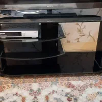 میز تلوزیون شیشه ای